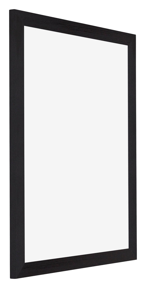 Mura MDF Bilderrahmen 56x71cm Schwarz Gemasert Vorne Schrag | Yourdecoration.de