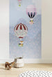 Komar Happy Balloon Vlies Fototapete 100x250cm 1-bahn Sfeer | Yourdecoration.de