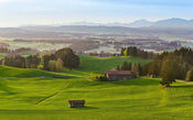 Komar Paradiesisches Bayern Vlies Fototapete 450x280cm 9-bahnen | Yourdecoration.de